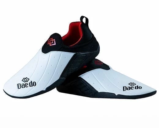 Daedo Taekwondo Action Shoes - Black